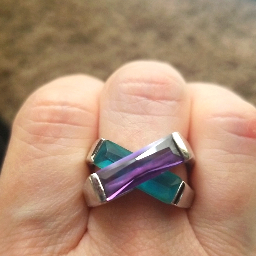 Parklane Size 6 Ring 45$